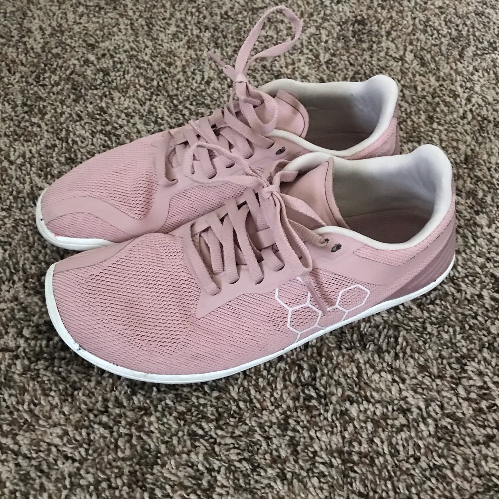 Vivobarefoot Womens Geo Racer II Size 38 (7.5)